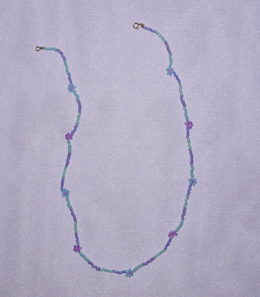 Dainty Flower Necklace (Blue)