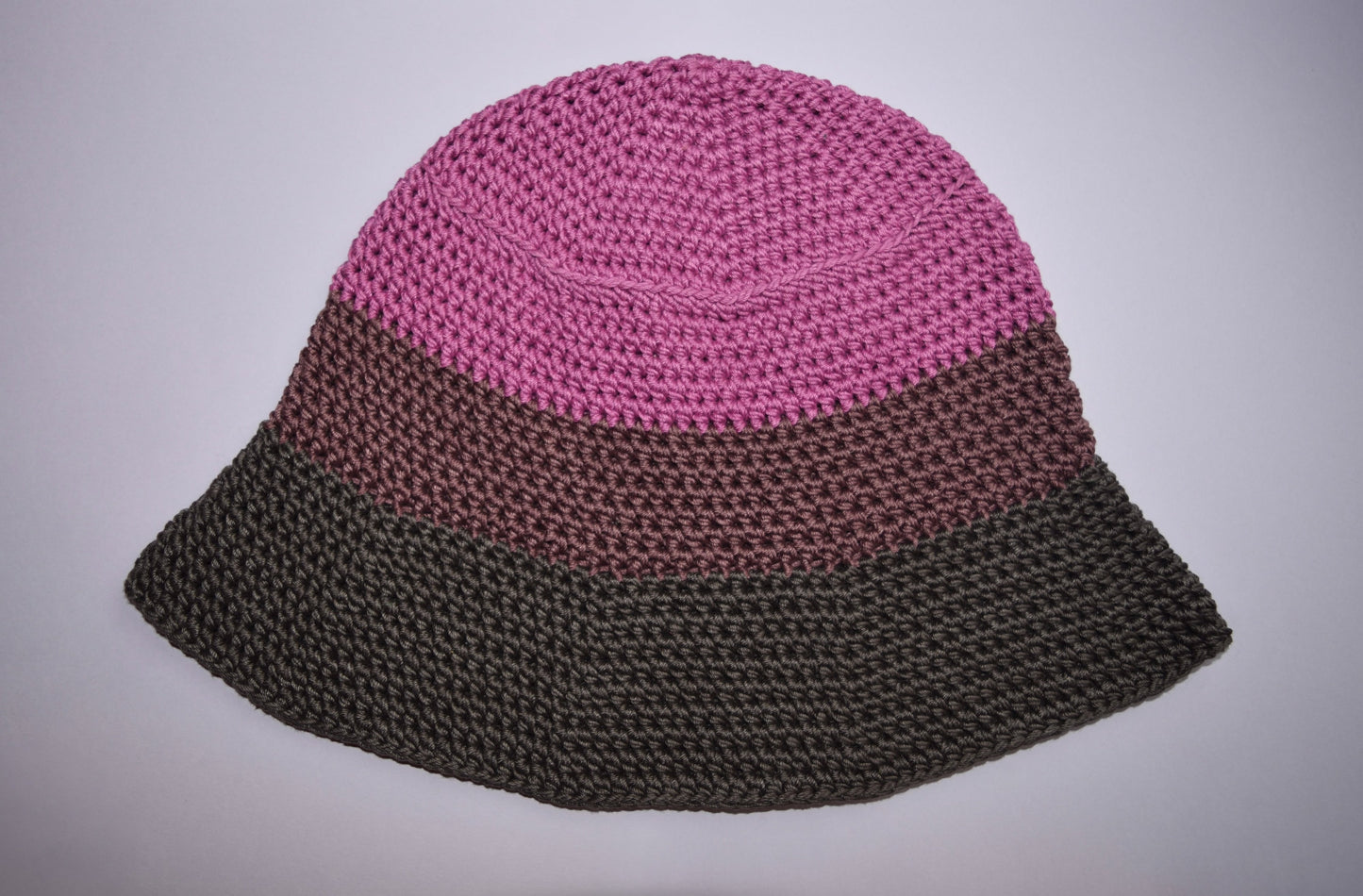 the colour block bucket hat